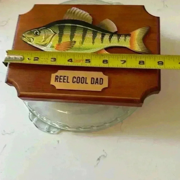 Reel Cool Dad Sign Plaque - Picture 5 of 7